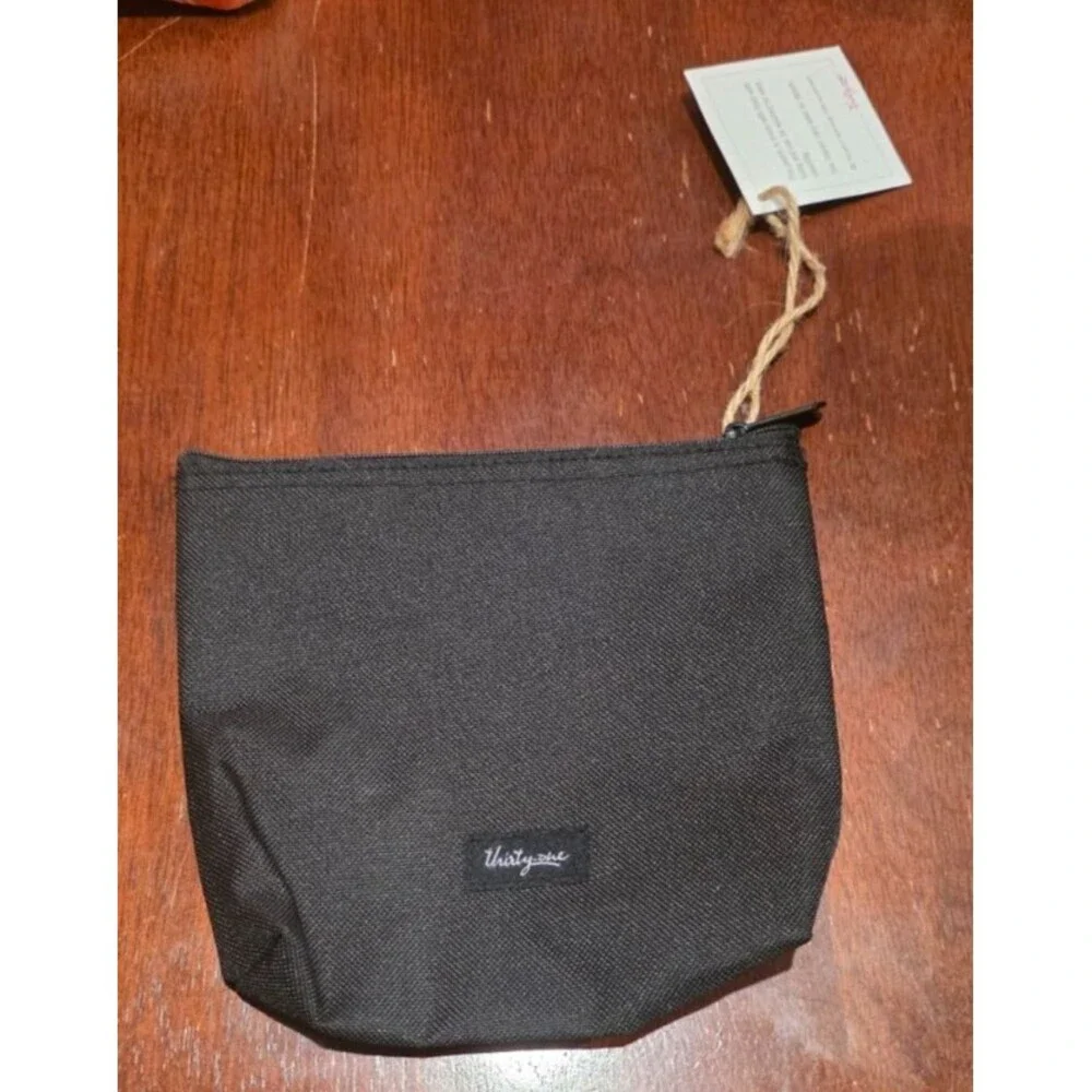 Thirty One Snack-and-Go Pouch Reusable Football HUT HUT EAT